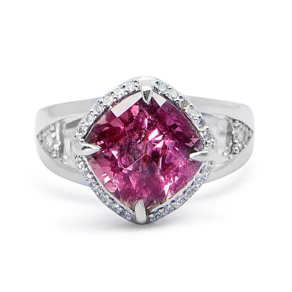 Pink Sapphire Cocktail Ring by Lebrusan Studio Pink Sapphire Cocktail Ring by Lebrusan Studio
