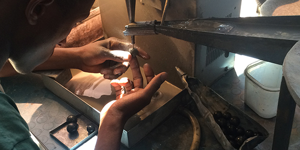 Jewellery manufacturing, Ethiopia, 2016. Photo: Levin Sources/Dr. Yolande Kyngdon-McKay